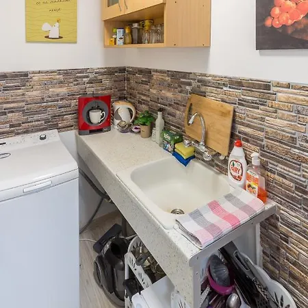 Candy, Central, Cozy And Contemporary Appartement Varna